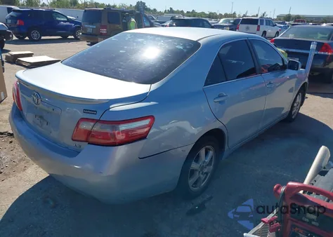 2009 Toyota Camry Le z USA, uszkodzony, nr VIN 4T1BE46K99U845683